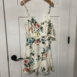 Altar’d State Medium White Floral Mini Summer Dress NWT casual flirty